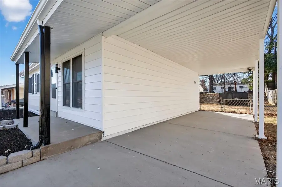 2837 Briarcote Lane, Maryland Heights, MO 63043 - Image #3