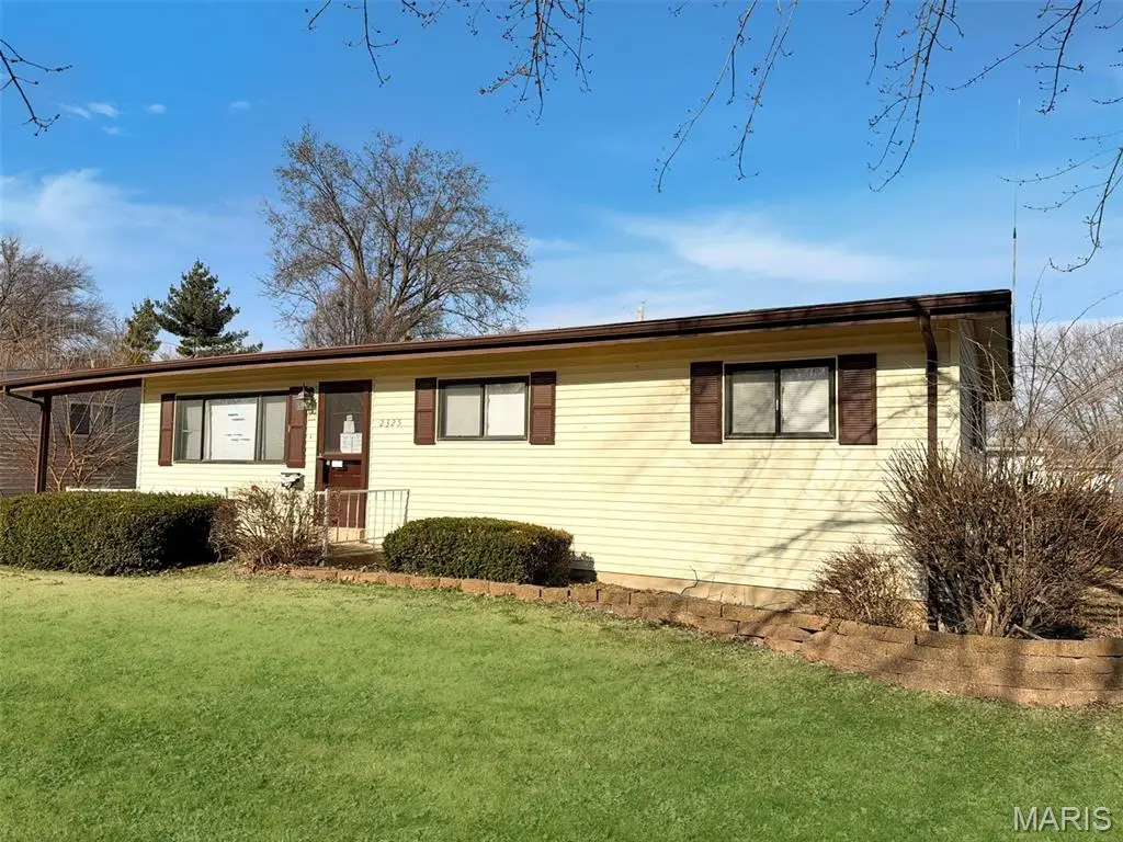 2325 Pheasant Drive, Florissant, MO 63031 - #1