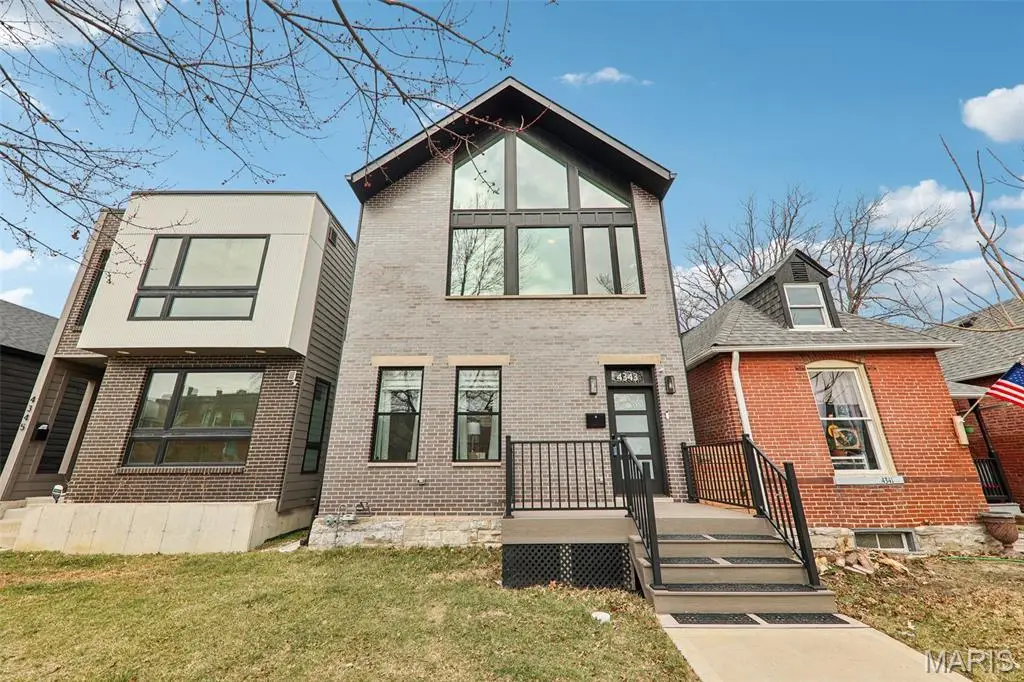 4343 Hunt Avenue, Saint Louis, MO 63110 - #1
