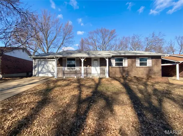 2543 Saddle Ridge Drive, Florissant, MO 63031