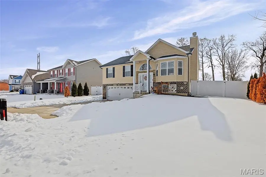 106 Shiloh Ridge Drive, Shiloh, IL 62221 - #3