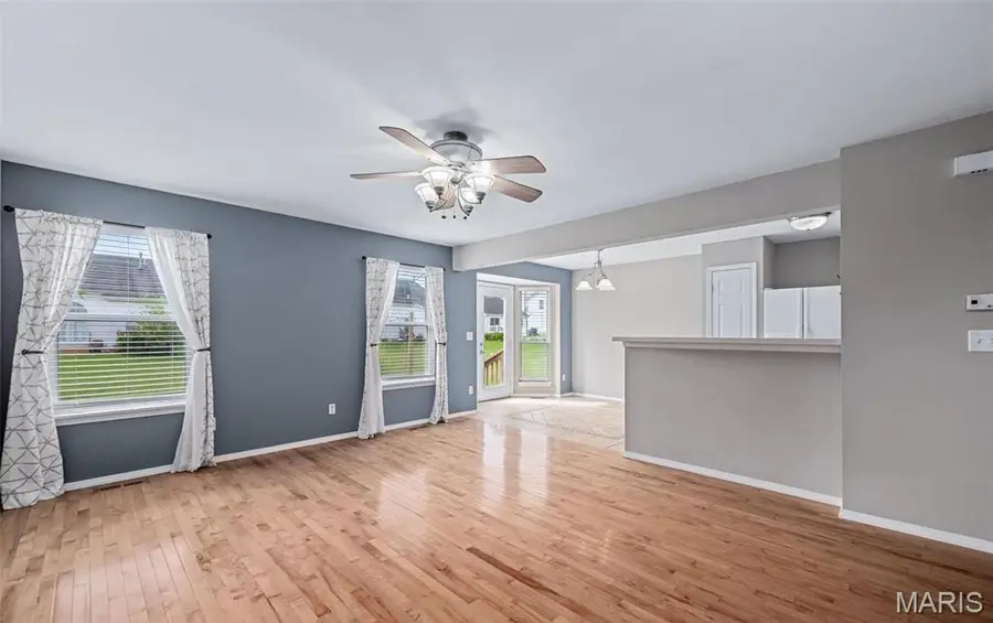 1612 Homefield Meadows Drive, O Fallon, MO 63366 - Image #2