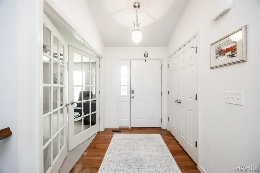 700 Thoreau Drive, Caseyville, IL 62269 - #3