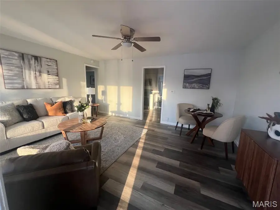 7113 Coronado Avenue, Saint Louis, MO 63116 - Image #2