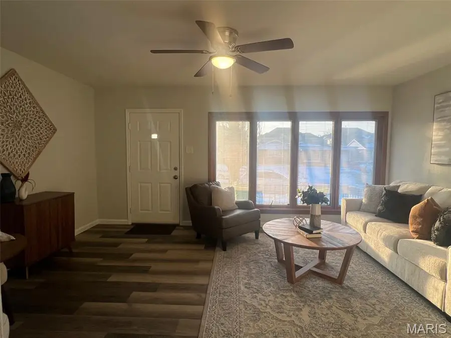 7113 Coronado Avenue, Saint Louis, MO 63116 - Image #3