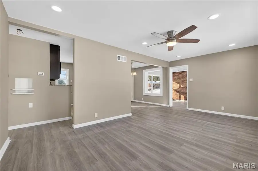 1150 Bosworth Drive, Saint Louis, MO 63137 - Image #2