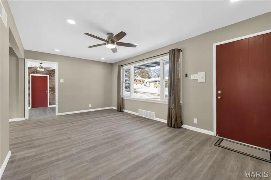 1150 Bosworth Drive, Saint Louis, MO 63137 - Image #3