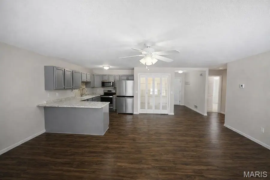 902 Pine Avenue, Warrenton, MO 63383 - #2