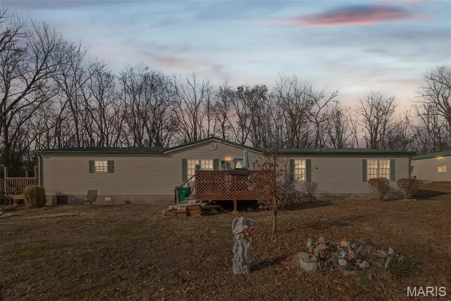 9345 Schaller Road, Lenzburg, IL 62255 - Image #3