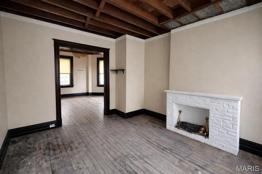 4003 Lexington Avenue, Saint Louis, MO 63107 - Image #2