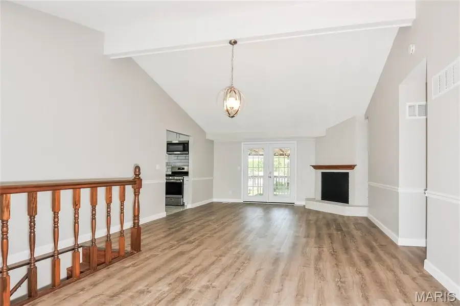 998 Tree Trails Lane, Fenton, MO 63026 - Image #2