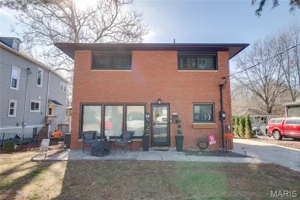 1011 Danforth Street, Alton, IL 62002