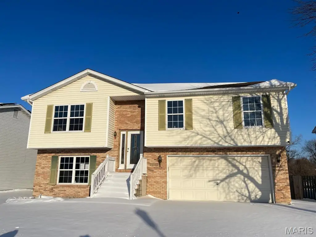 5129 Stacey Drive, Granite City, IL 62040 - Image #1