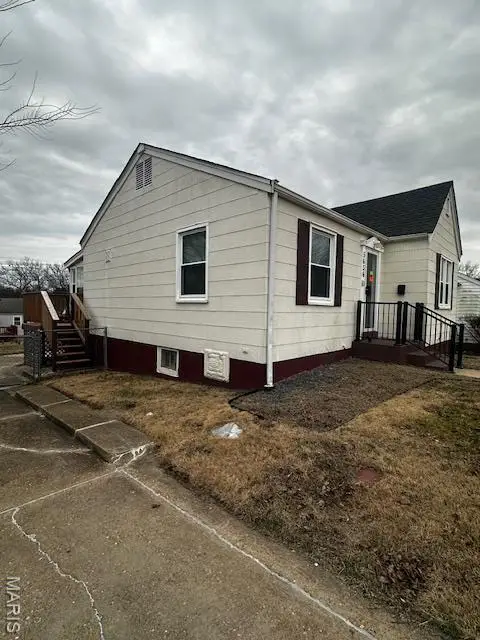 5636 Sunbury Avenue, Saint Louis, MO 63136 - Image #2