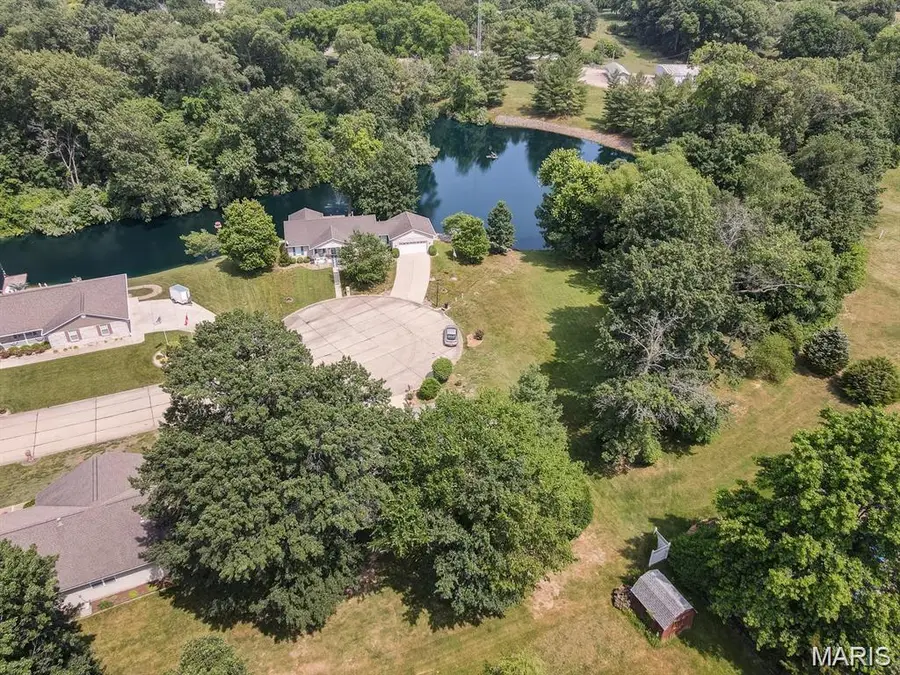 2704 Hibank Court, Belleville, IL 62226 - Image #2