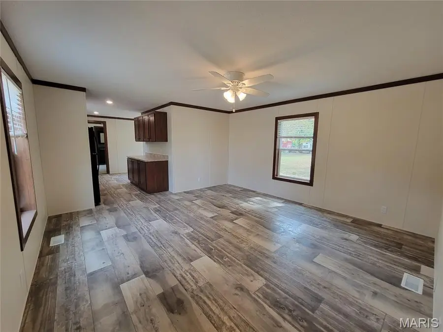 209 Main Street, Truxton, MO 63381 - #3