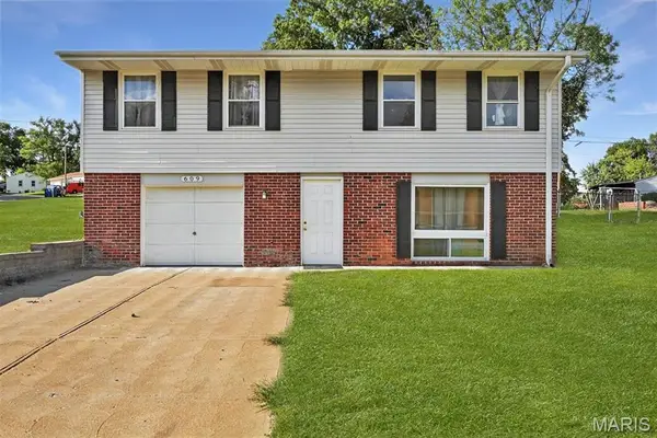 609 Auber Drive, Manchester, MO 63011