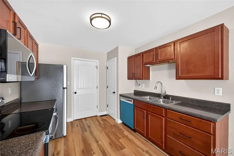 31 Ivy Brook Court, Wentzville, MO 63385 - Image #2