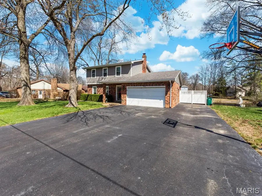 14 Lakeview Drive, Freeburg, IL 62243 - #3