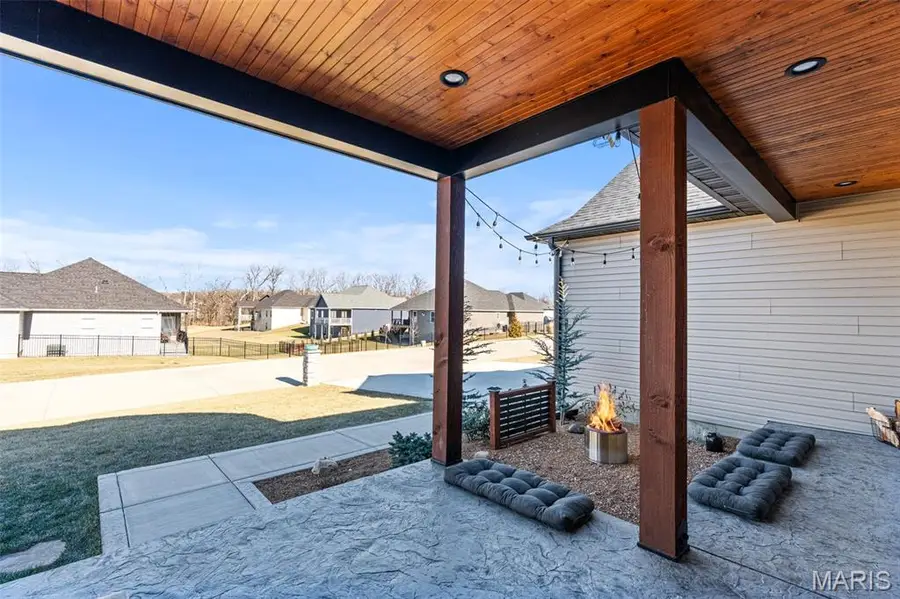 136 Valley Brook Court, Washington, MO 63090 - Image #3