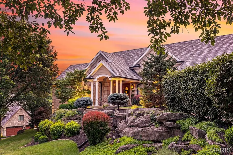 208 Saint Georges Drive, Saint Albans, MO 63073 - #2