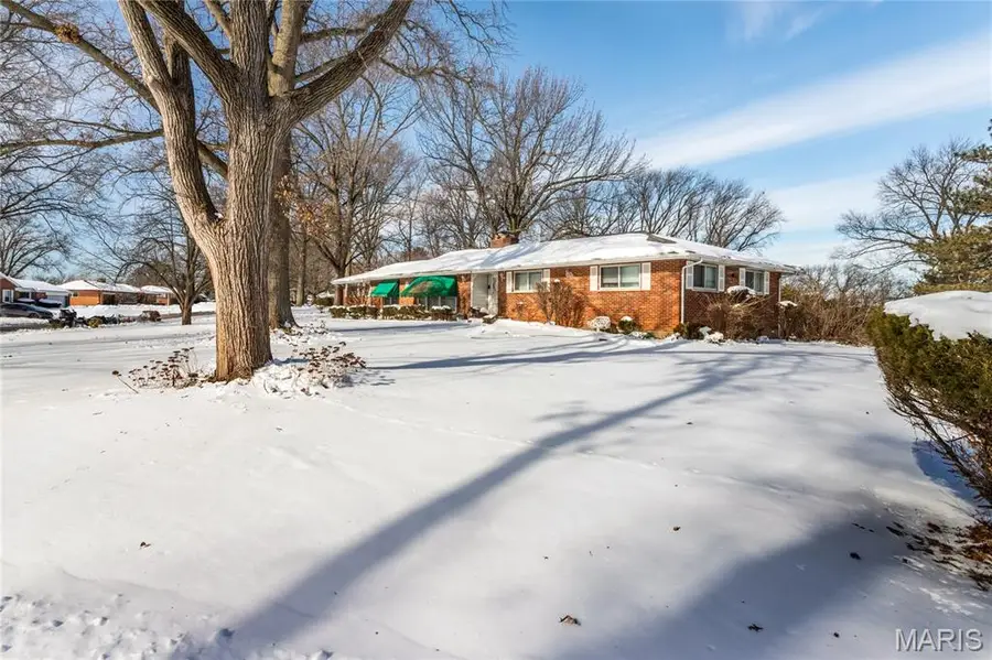 41 Harneywold Drive, Ferguson, MO 63136 - #3