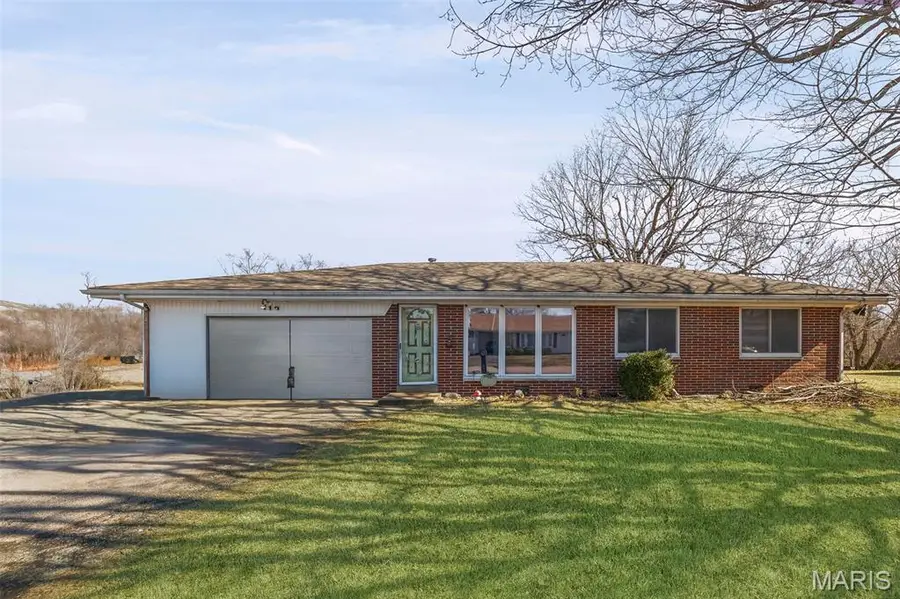 112 Freedom Drive, Belleville, IL 62226 - #2