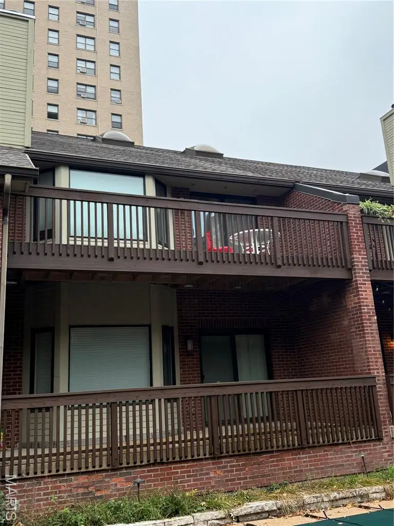 4465 W Pine Boulevard #18, Saint Louis, MO 63108 - #1