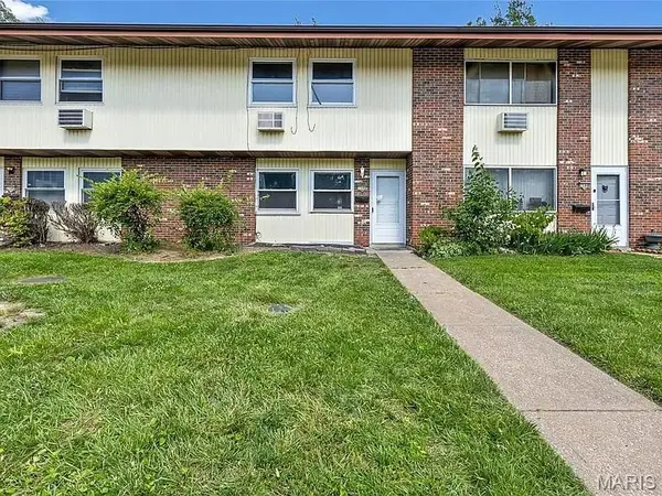 7546 Hazelcrest Drive, Hazelwood, MO 63042