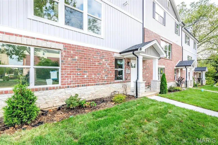 7302-7310 Hoover Avenue, Richmond Heights, MO 63117 - #3