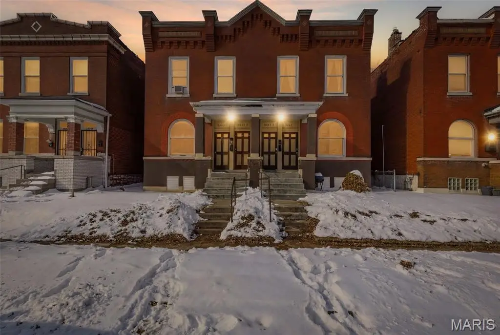 3441 Iowa Avenue, Saint Louis, MO 63118 - #1