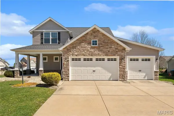 3151 Birmingham Drive, Glen Carbon, IL 62034