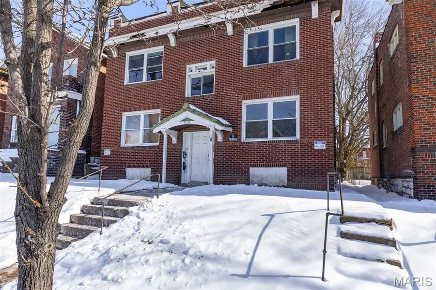 3526 Minnesota Avenue, Saint Louis, MO 63118 - #2