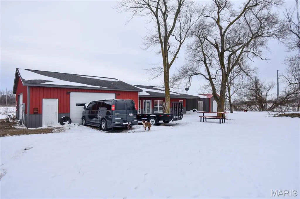 21023 Old Route 66, Mount Olive, IL 62069 - #1