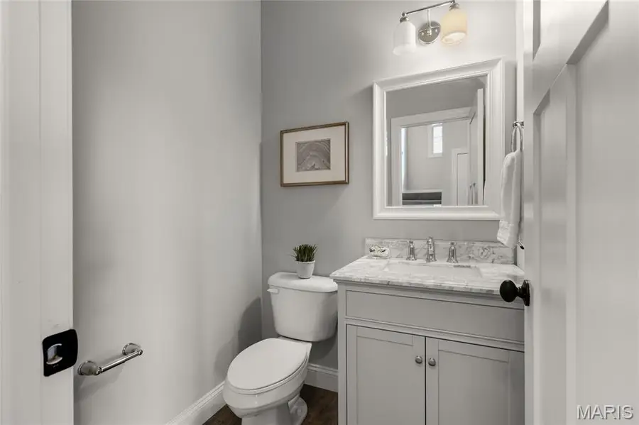 9241 Merritt Avenue, Rock Hill, MO 63144 - #3