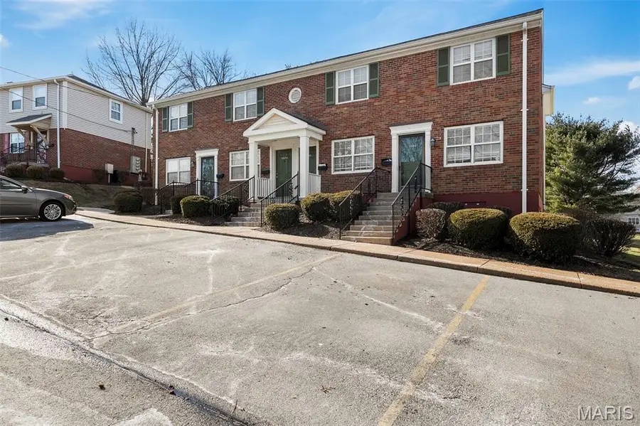 1513 Swallow Drive, Saint Louis, MO 63144 - #2