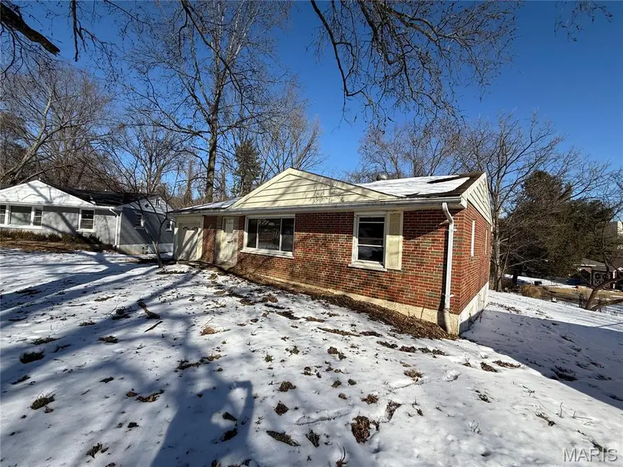 100 Florwood Court, Saint Louis, MO 63135 - #2