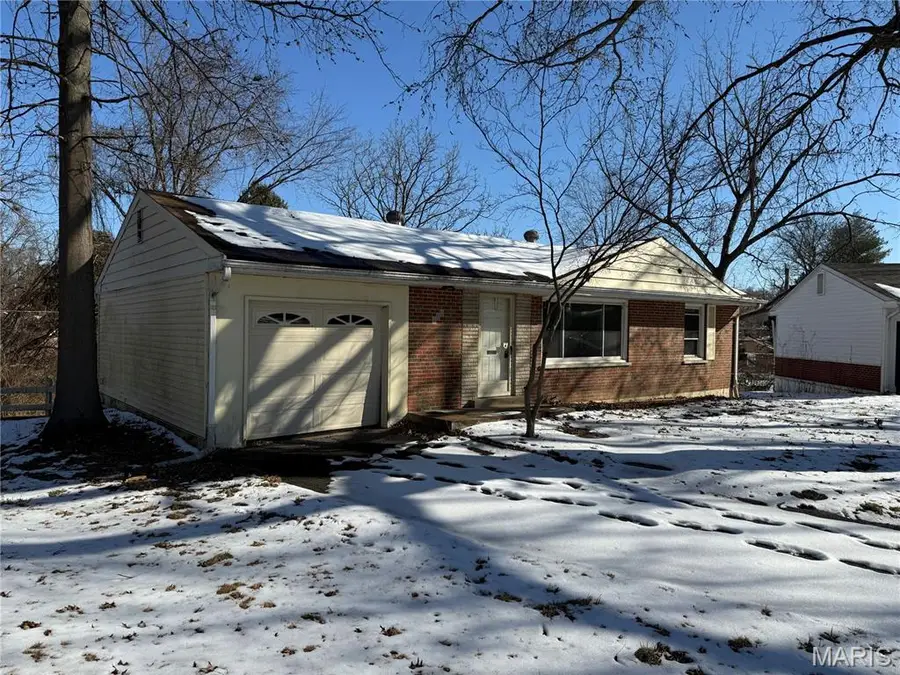 100 Florwood Court, Saint Louis, MO 63135 - #3