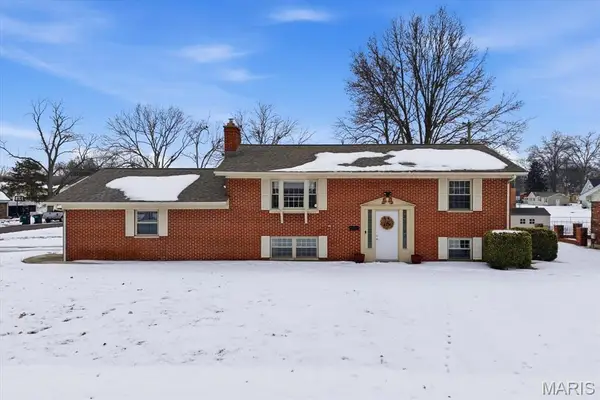 306 W Patterson Street, Mascoutah, IL 62258