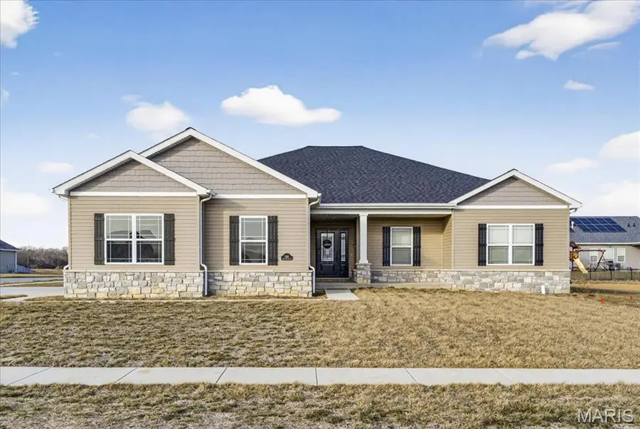 1361 Dove Hollow Circle, O Fallon, IL 62269 - Image #2