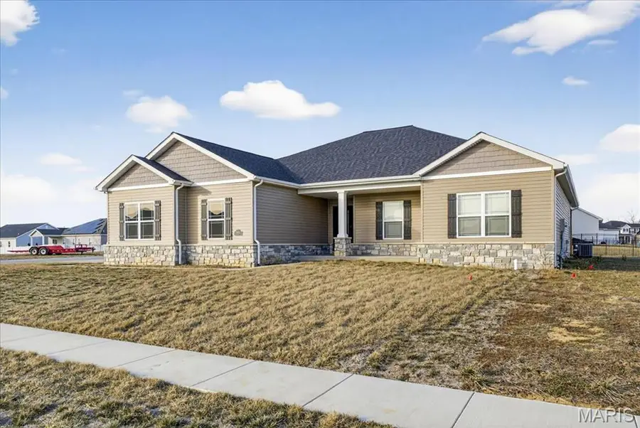 1361 Dove Hollow Circle, O Fallon, IL 62269 - Image #3
