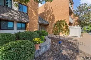 950 E Rue De La Banque #L6, Creve Coeur, MO 63141 - Image #2