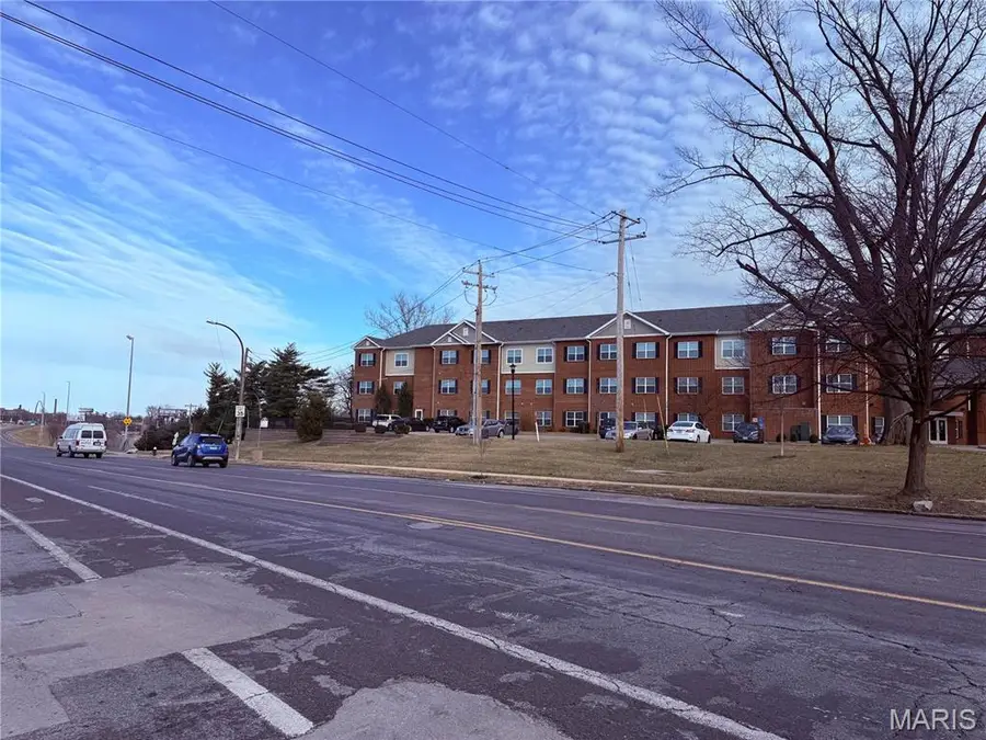 4617 S Broadway, Saint Louis, MO 63111 - Image #2