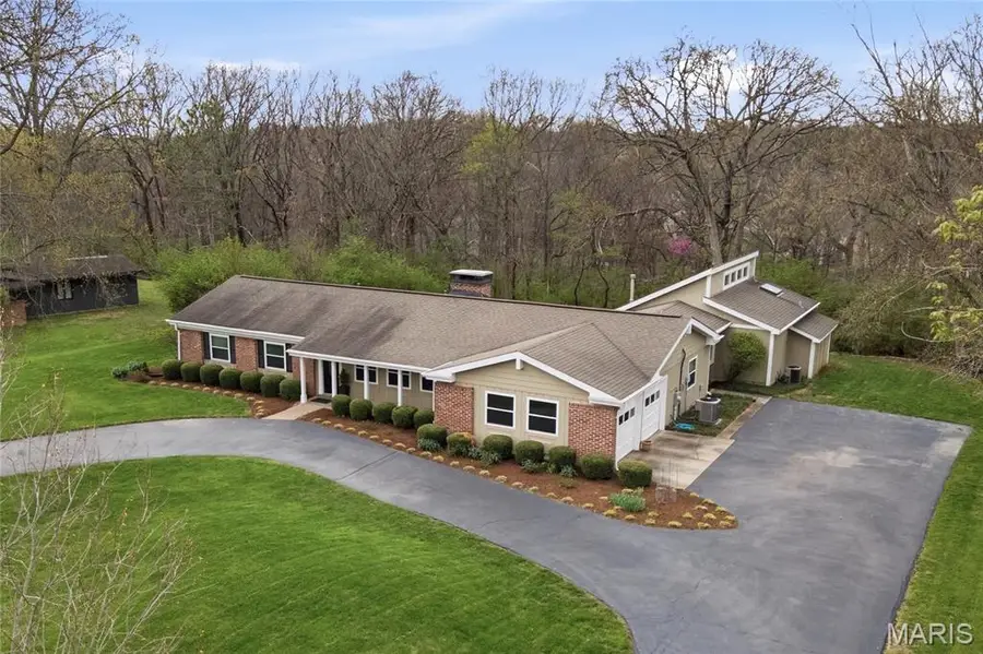 27 Chesterton Lane, Chesterfield, MO 63017 - #3