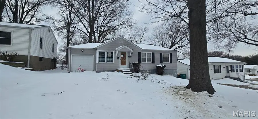 10241 Unicorn Drive, Saint Louis, MO 63137 - #2