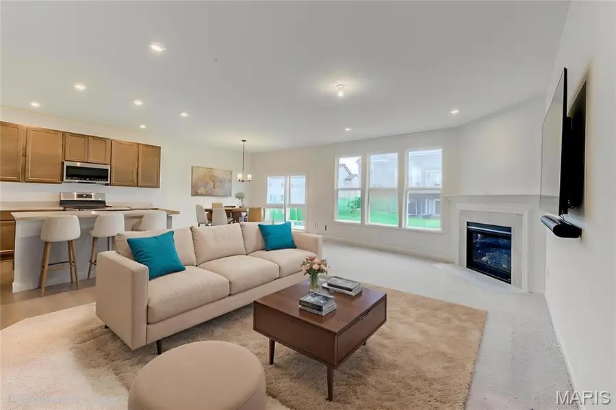 327 Dalriada Boulevard, Ofallon, MO 63368 - #2