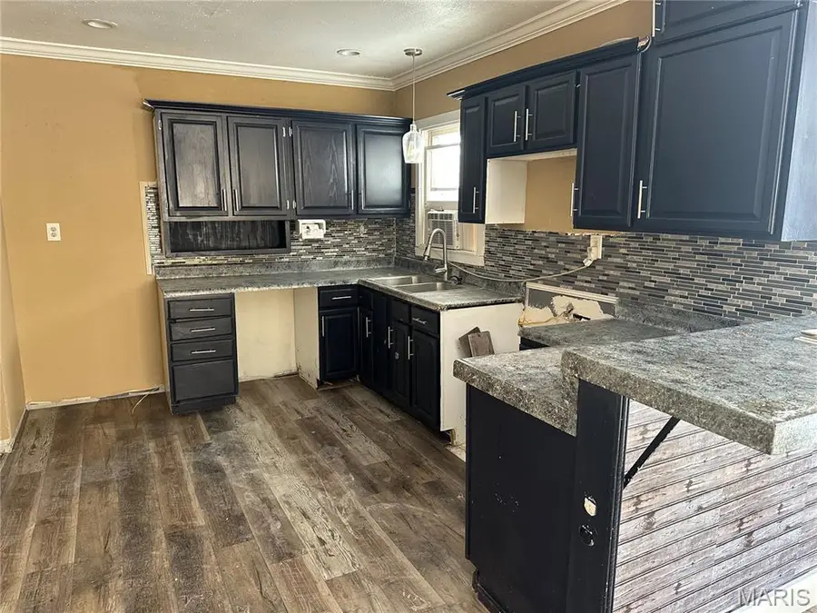 404 S S. Vine Street, Sparta, IL 62286 - #3