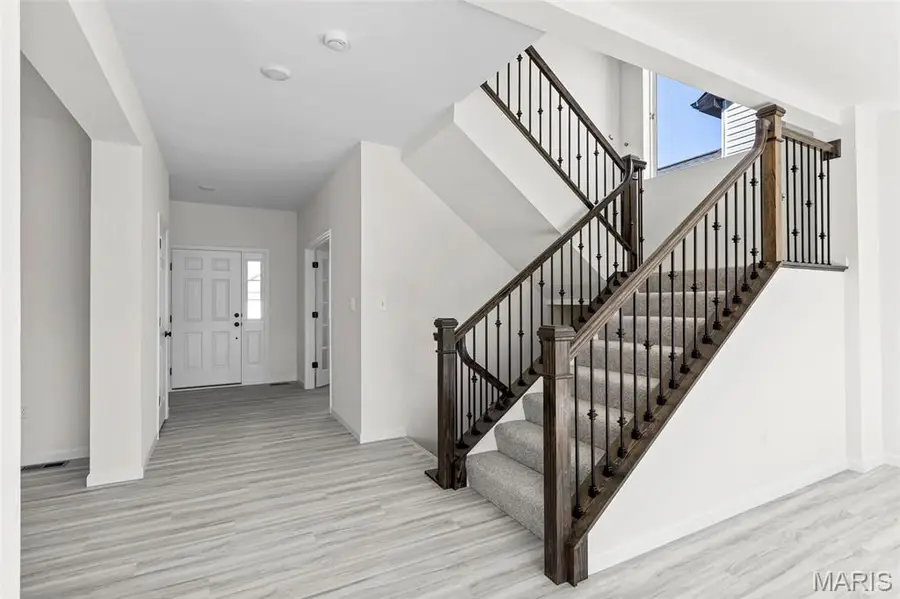 537 Evening Primrose Drive, Wentzville, MO 63385 - Image #2