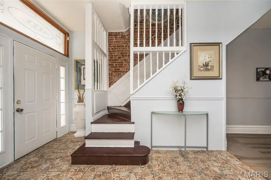 2935 Saint Vincent Avenue, Saint Louis, MO 63104 - Image #3