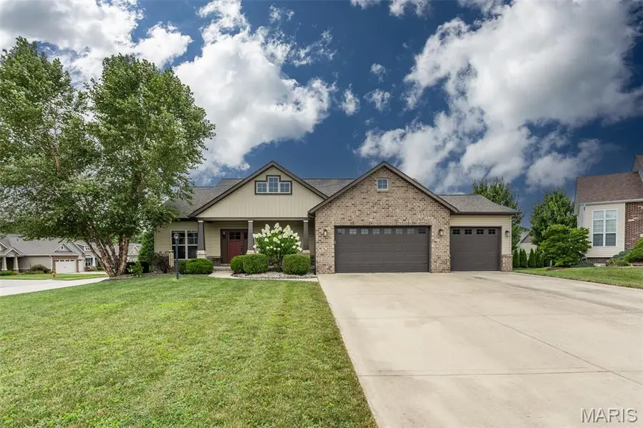 3841 Ember Court, Edwardsville, IL 62025 - #2